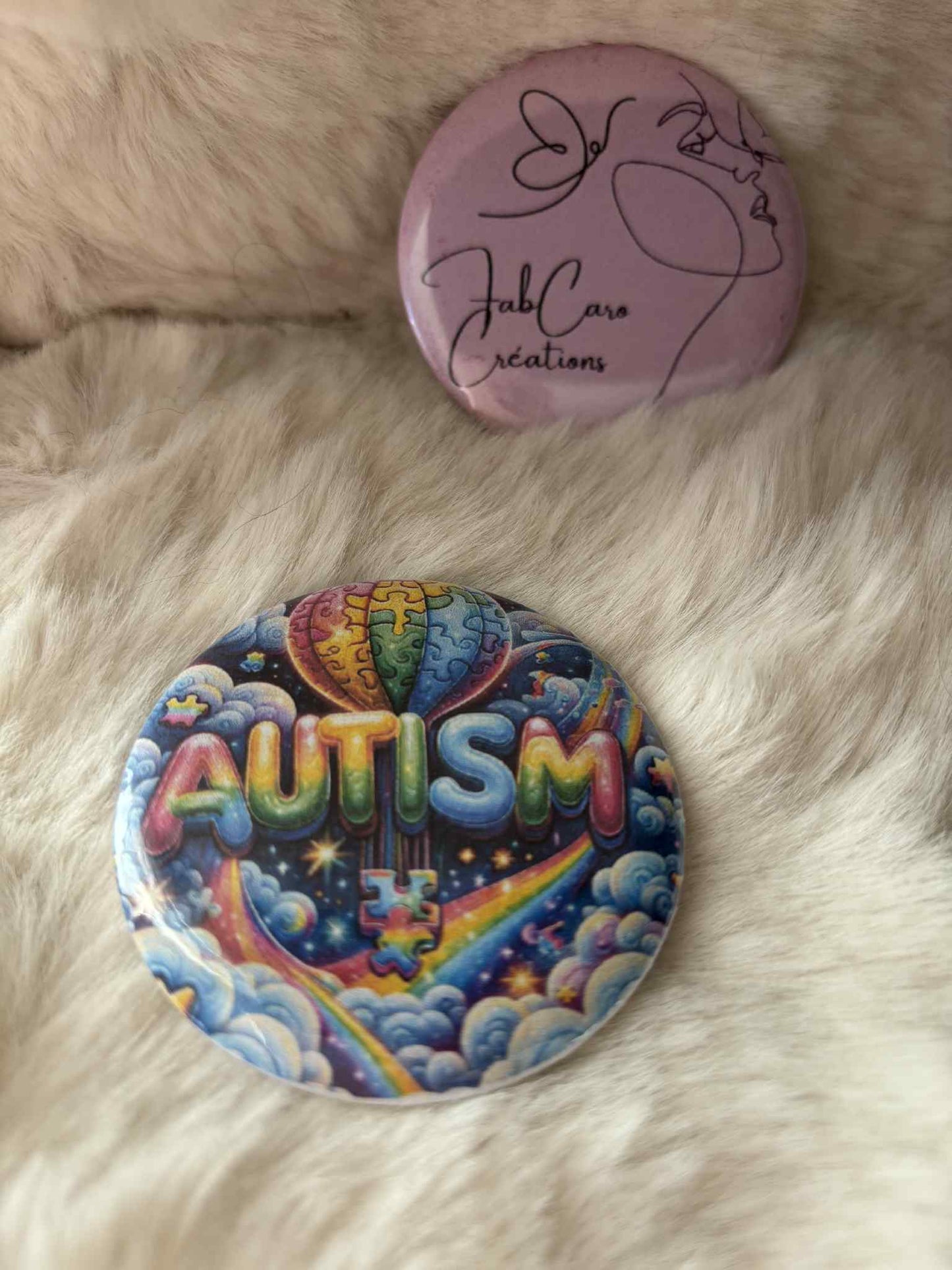 Badge soutient à l'autisme