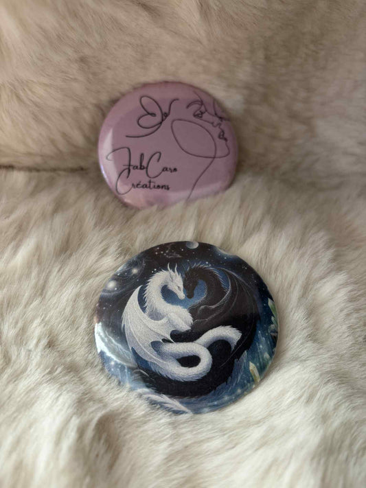 Badge Dragon Ying Yang