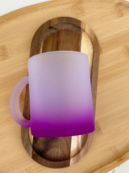 Tasse violette